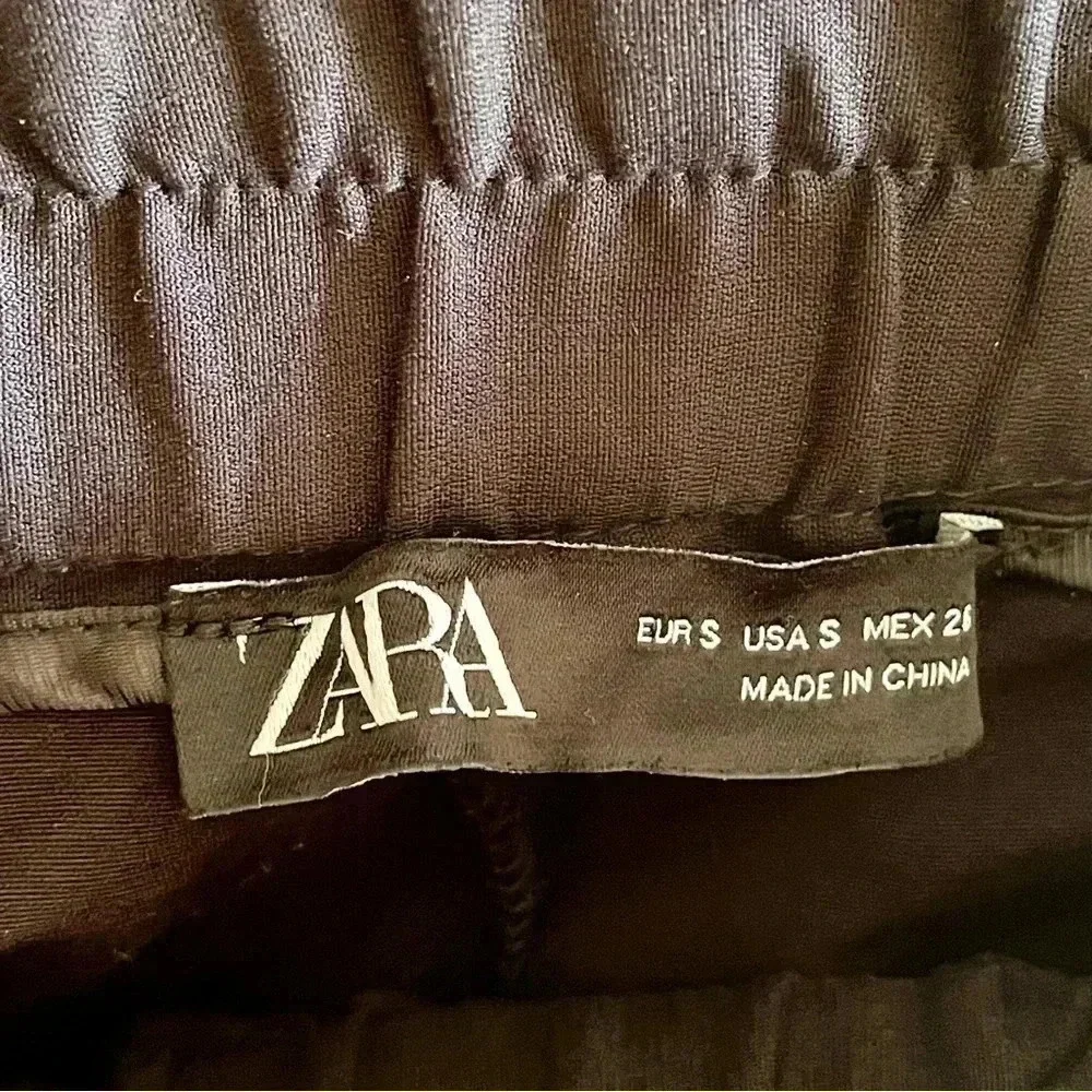 Zara Cuffed Black‎ Cropped Tailored Pants Viscose Blend High Rise Women Size S
